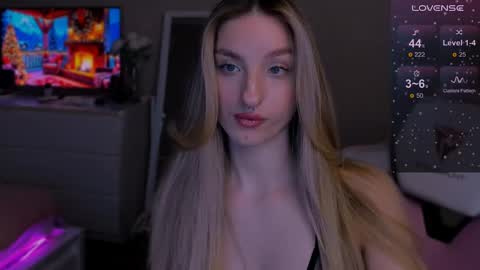 Lexy online show from 8, 12, 2024