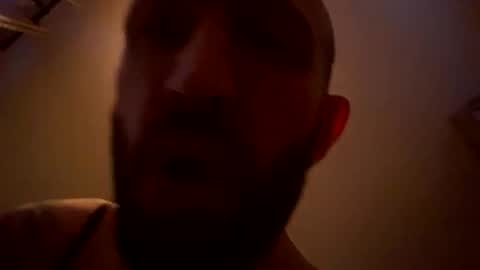 Snapshot of leyalah chatting on 8, 10, 2025 leyalah online show from 8, 10, 2025