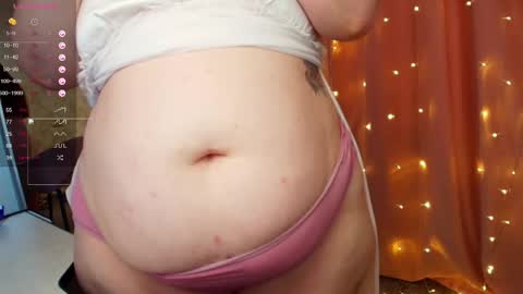 Snapshot of leyaloveee chatting on 31, 5, 2026 Your Leya online show from 31, 5, 2026