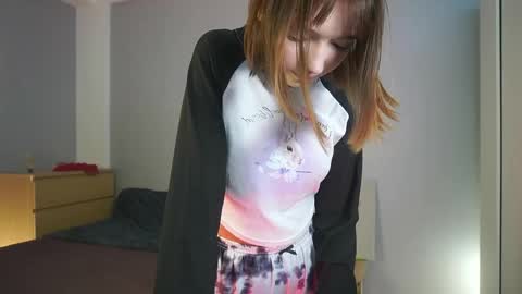 leyla_grace online show from 7, 5, 2026