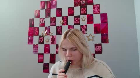 Leyla online show from 14, 11, 2025