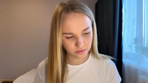 Mia online show from 18, 11, 2025