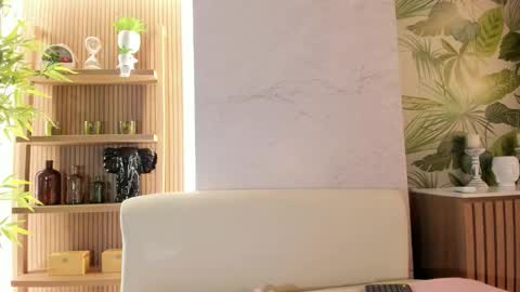 LEZY online show from 28, 11, 2025