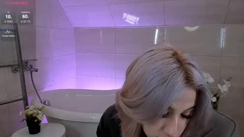 Lisa online show from 26, 9, 2025