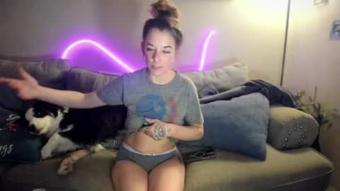 Hornystonerchick online show from 27, 12, 2024