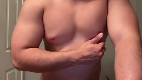 Snapshot of lhotboyl chatting on 11, 6, 2026 lhotboyl online show from 11, 6, 2026