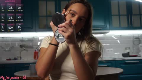 Hey Im Alexa  tg online show from 12, 12, 2024