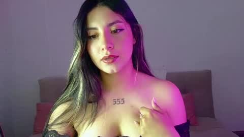 Lia  online show from 6, 6, 2026
