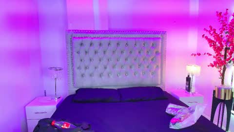 Snapshot of lia_adamsss chatting on 17, 9, 2025 Lia online show from 17, 9, 2025