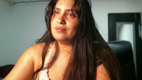 lia and cris online show from 17, 3, 2026