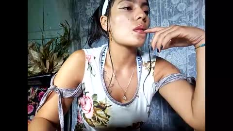 Snapshot of lia_hottie chatting on 20, 10, 2025 Lia online show from 20, 10, 2025