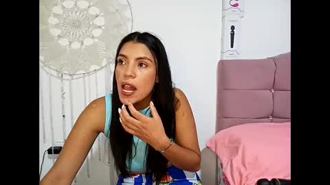 Snapshot of lia_hottie chatting on 13, 11, 2025 Lia online show from 13, 11, 2025