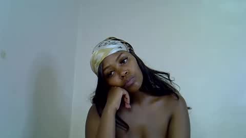 Snapshot of lia_jupiter1 chatting on 16, 10, 2025 lia online show from 16, 10, 2025