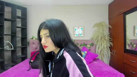 lia online show from 11, 1, 2025