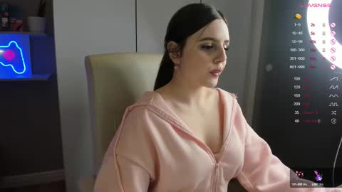 Lia online show from 4, 10, 2025