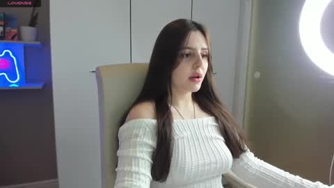 Lia online show from 19, 10, 2025