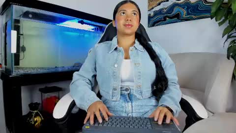 lia_lovelly online show from 19, 7, 2026
