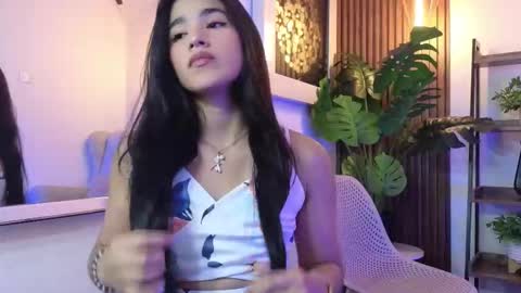 Snapshot of lia_mar_ chatting on 7, 10, 2025 LIA online show from 7, 10, 2025