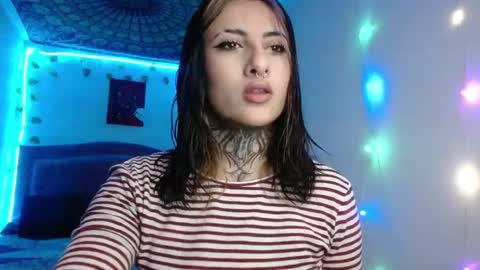 lia spicy   ig online show from 20, 4, 2026