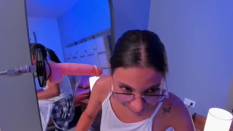 lia_owenss online show from 17, 3, 2026