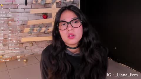 Snapshot of lia_owo chatting on 5, 12, 2024 Liana online show from 5, 12, 2024