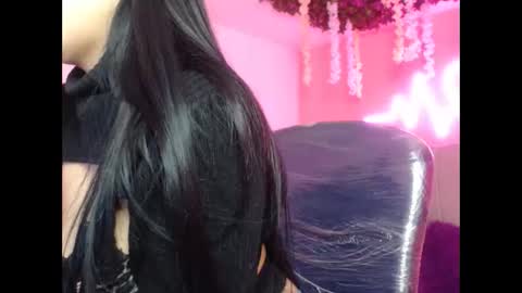 Snapshot of lia_rose_6 chatting on 24, 11, 2025 Lia online show from 24, 11, 2025