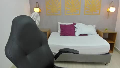 Snapshot of lia_sexx19 chatting on 28, 12, 2024 Lia online show from 28, 12, 2024