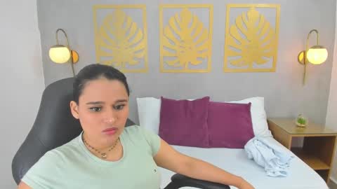 Snapshot of lia_sexx19 chatting on 4, 1, 2025 Lia online show from 4, 1, 2025