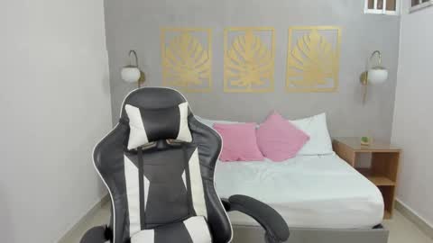 Snapshot of lia_sexx19 chatting on 11, 2, 2025 Lia online show from 11, 2, 2025
