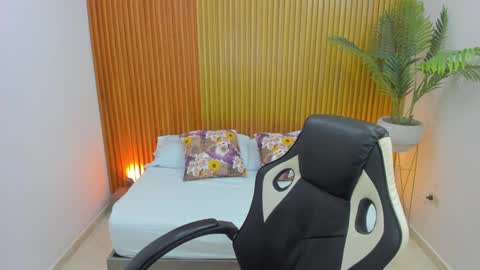 Snapshot of lia_sexx19 chatting on 23, 2, 2025 Lia online show from 23, 2, 2025