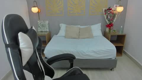 Snapshot of lia_sexx19 chatting on 12, 3, 2025 Lia online show from 12, 3, 2025