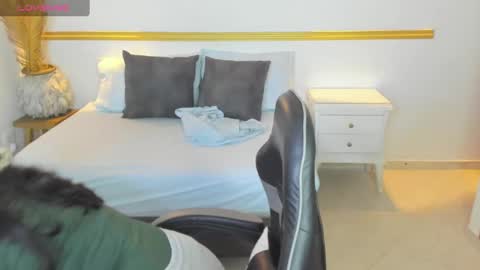 Snapshot of lia_sexx19 chatting on 28, 9, 2025 Lia online show from 28, 9, 2025