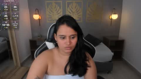 Snapshot of lia_sexx19 chatting on 14, 10, 2025 Lia online show from 14, 10, 2025