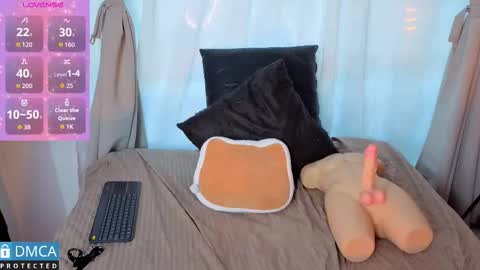 Snapshot of lia_summer1 chatting on 12, 11, 2025 lia summer1 online show from 12, 11, 2025