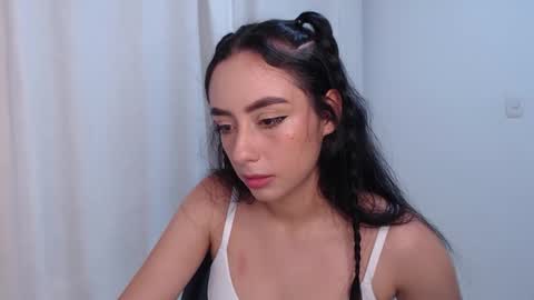   lia  online show from 28, 5, 2026