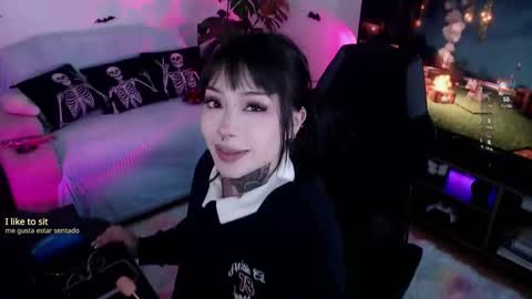 Snapshot of liaa_rodriguezz chatting on 14, 10, 2025 Liaa  online show from 14, 10, 2025