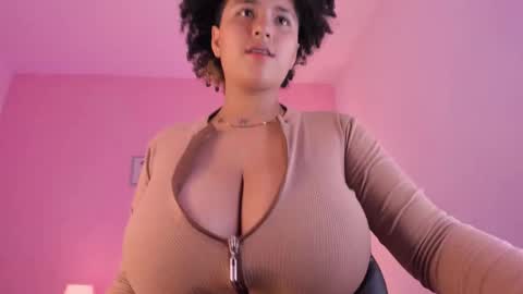 liaa moretzz online show from 3, 10, 2025