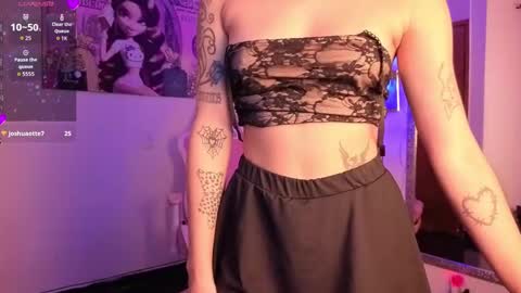 Lia Butera online show from 9, 9, 2025