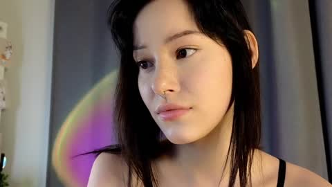 Lia  online show from 12, 12, 2024