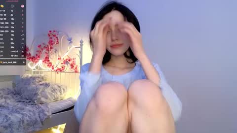 Lia  online show from 28, 9, 2025