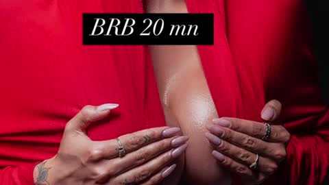 Snapshot of liah_v chatting on 18, 1, 2025 Liah online show from 18, 1, 2025