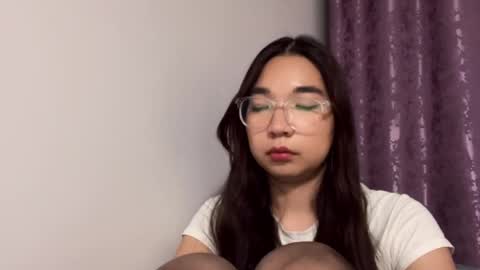 Snapshot of liaisonx_rosa chatting on 20, 11, 2025 liaisonx_rosa online show from 20, 11, 2025