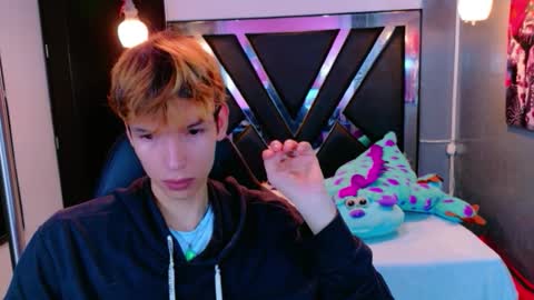 Snapshot of liam_green1 chatting on 10, 2, 2026 liam_green1 online show from 10, 2, 2026