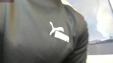 Snapshot of liam_kleiin chatting on 24, 2, 2025 LIAM KLEIN online show from 24, 2, 2025