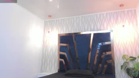 LIAM KLEIN online show from 11, 2, 2026