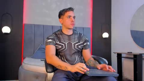 Liam online show from 15, 4, 2026