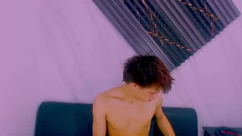 liam_york online show from 15, 4, 2026