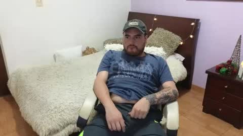 Snapshot of liamconan33 chatting on 20, 11, 2025 Lian online show from 20, 11, 2025