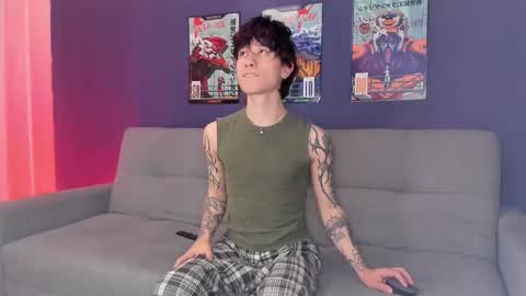 Snapshot of liamelf chatting on 15, 12, 2025 Liam online show from 15, 12, 2025