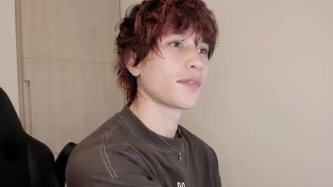 Snapshot of liamelf chatting on 4, 2, 2026 Liam online show from 4, 2, 2026